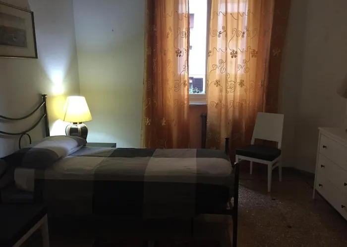 A Due Passi Dal Colosseo Acomodação com café da manhã  Roma